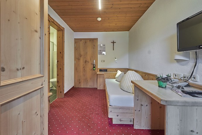 Imagen de la habitación del Hotel Garni Sch&ouml;nblick. Foto 11