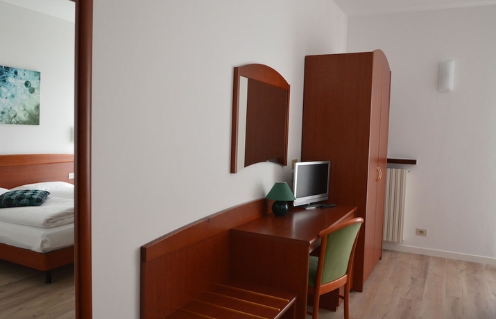 Imagen de la habitación del Hotel Garni Selene. Foto 10