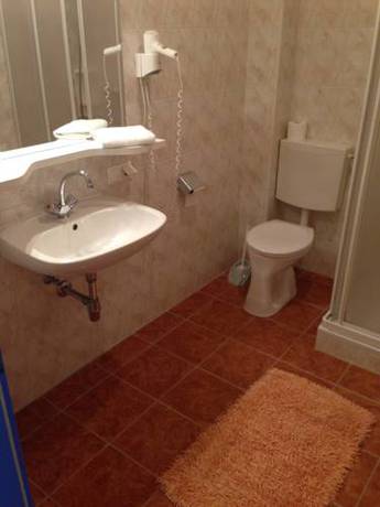 Imagen de la habitación del Hotel Garni Steinfeld. Foto 8