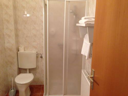 Imagen de la habitación del Hotel Garni Steinfeld. Foto 13