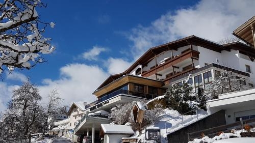 Imagen general del Hotel Garni Tirol. Foto 4