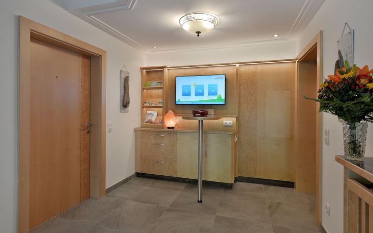 Imagen de los interiores del Hotel Garni Tirol. Foto 20