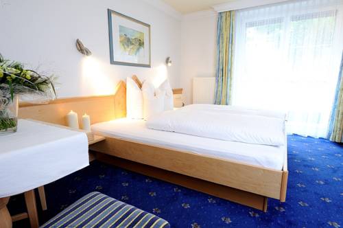 Imagen de la habitación del Hotel Garni Val&uuml;lla. Foto 6