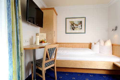 Imagen de la habitación del Hotel Garni Val&uuml;lla. Foto 9