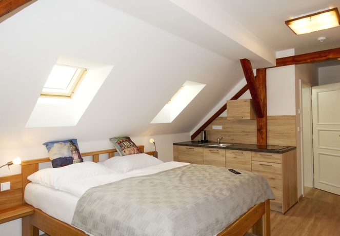Imagen de la habitación del Hotel Garni Villa Areka. Foto 5