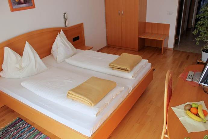 Imagen de la habitación del Hotel Garni Villa Tamara. Foto 8