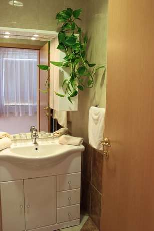 Imagen de la habitación del Hotel Garni Villa Tamara. Foto 14