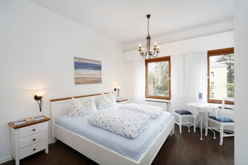 Imagen de la habitación del Hotel Garni Villa Tyrol. Foto 1