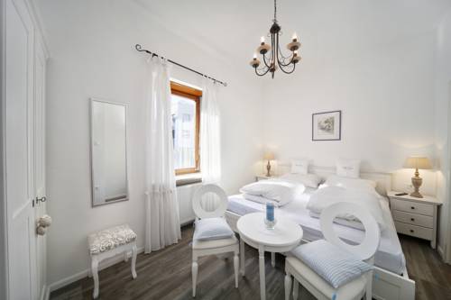 Imagen de la habitación del Hotel Garni Villa Tyrol. Foto 3