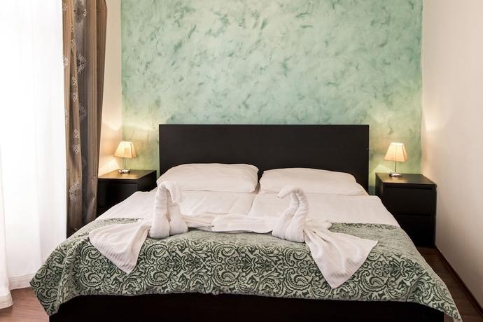 Imagen de la habitación del Hotel Garni Virgo. Foto 3