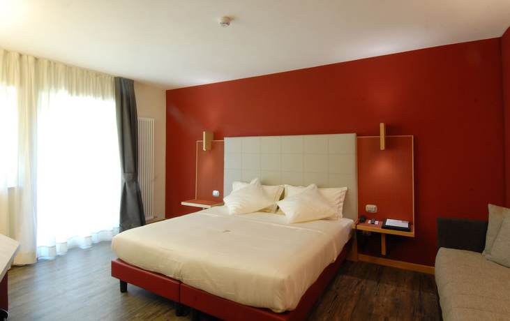 Imagen de la habitación del Hotel Garni Vittoria. Foto 7
