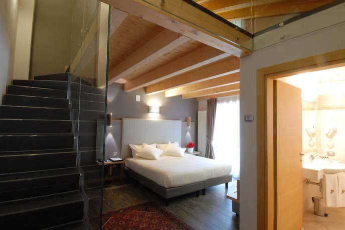 Imagen de la habitación del Hotel Garni Vittoria. Foto 9