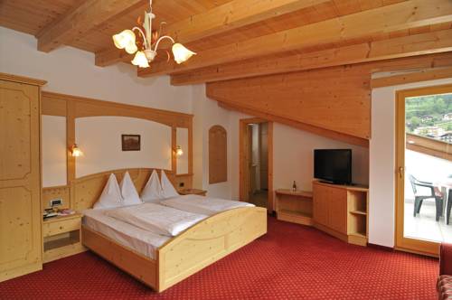 Imagen de la habitación del Hotel Garni Walter. Foto 11