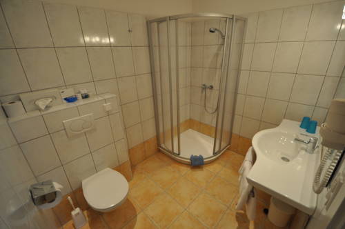 Imagen de la habitación del Hotel Garni Wurzer. Foto 4