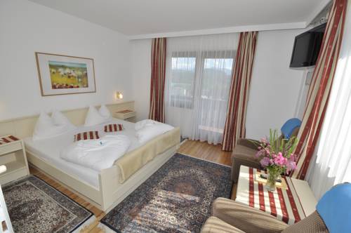 Imagen de la habitación del Hotel Garni Wurzer. Foto 10