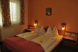 Imagen de la habitación del Hotel Garni Zerza. Foto 37