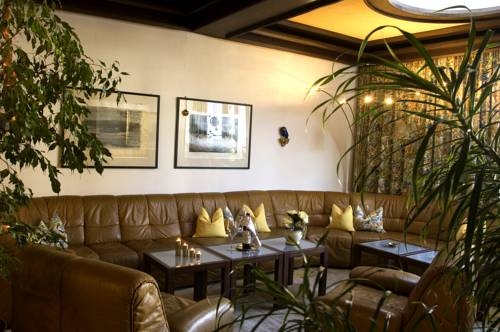 Imagen de los exteriores del Hotel Garni Zerzer. Foto 7