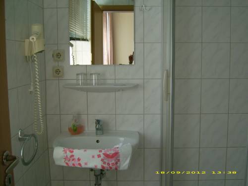 Imagen de la habitación del Hotel Garni Zum Goldenen Ring. Foto 4