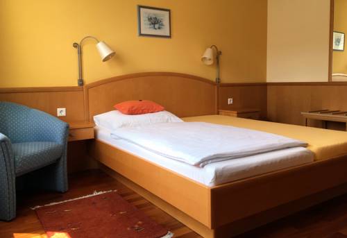 Imagen de la habitación del Hotel Garni Zur Post. Foto 5