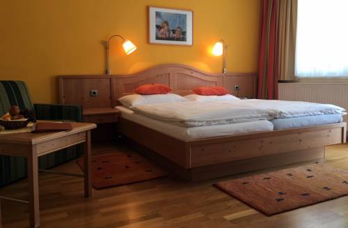 Imagen de la habitación del Hotel Garni Zur Post. Foto 9