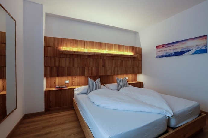 Imagen de la habitación del Hotel Garni and Wellness Anderle. Foto 7