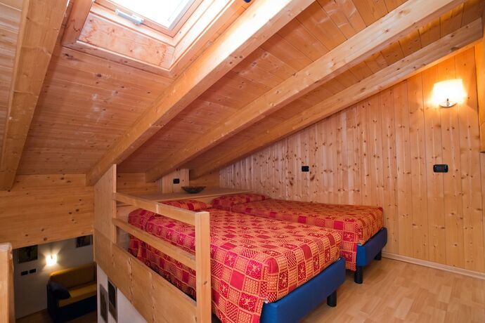 Imagen de la habitación del Hotel Garni le Corti. Foto 18