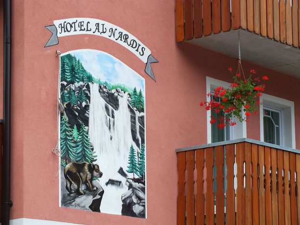 Imagen general del Hotel Garn&iacute; Al Nardis. Foto 5