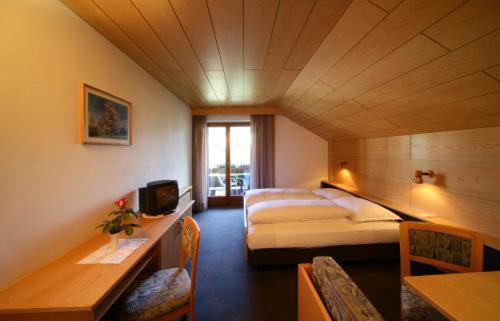 Imagen de la habitación del Hotel Garn&iacute; Sunnleit&acute;n. Foto 7