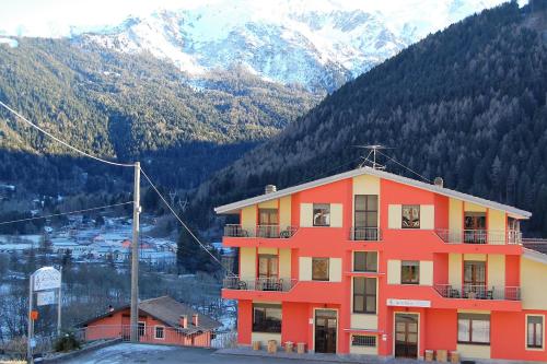 Imagen general del Hotel Garn&igrave; Alta Valle. Foto 4