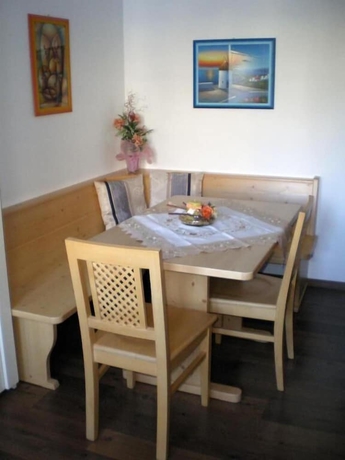 Imagen de la habitación del Hotel Garn&igrave; Arnica. Foto 12