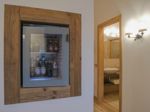 Imagen de la habitación del Hotel Garn&igrave; Caminetto. Foto 8