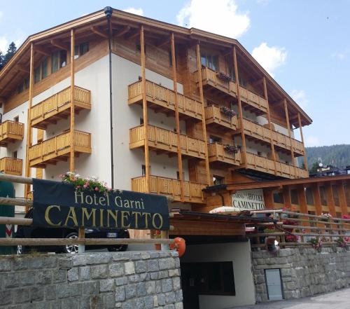 Imagen general del Hotel Garn&igrave; Caminetto. Foto 2