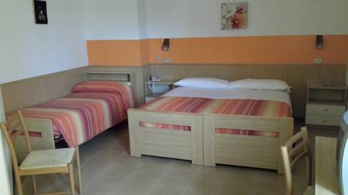 Imagen de la habitación del Hotel Garnì Capinera. Foto 1