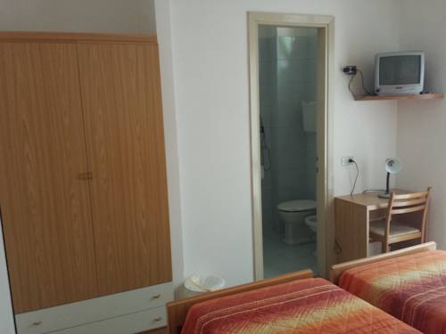 Imagen de la habitación del Hotel Garn&igrave; Capinera. Foto 5