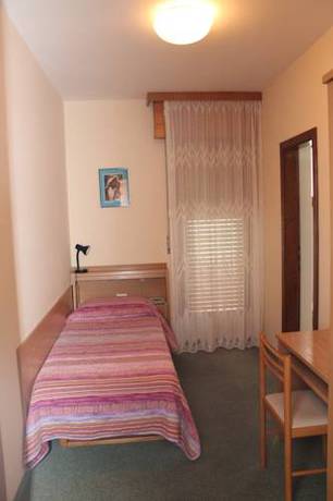 Imagen de la habitación del Hotel Garnì Casa Rabagno. Foto 11