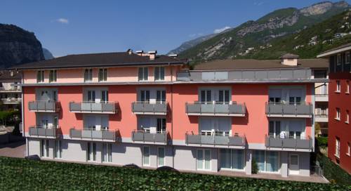 Imagen de la habitación del Hotel Garn&igrave; Corallo, Riva del Garda. Foto 2