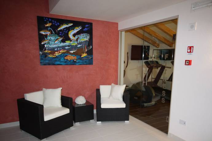 Imagen de los interiores del Hotel Garn&igrave; Corallo, Torbole Sul Garda. Foto 13