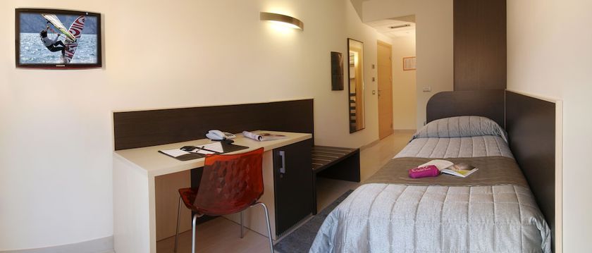 Imagen de la habitación del Hotel Garn&igrave; Corallo, Torbole Sul Garda. Foto 11