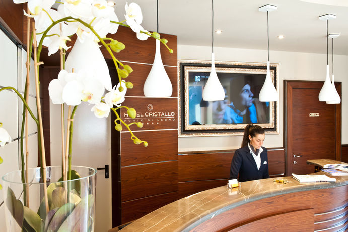 Imagen de los interiores del Hotel Garn&igrave; Cristallo. Foto 14