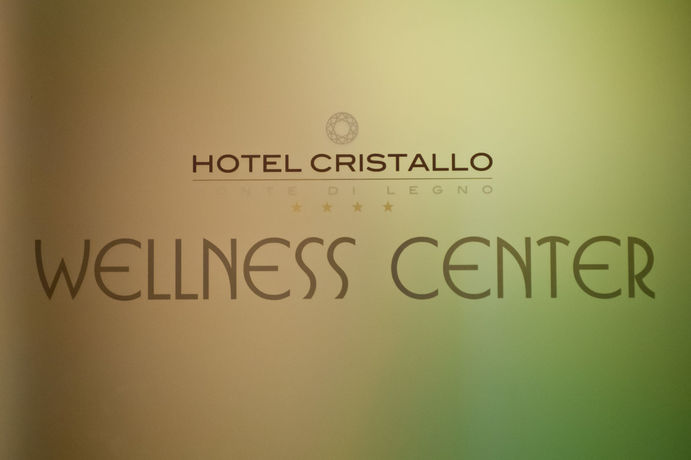 Imagen de la piscina del Hotel Garn&igrave; Cristallo. Foto 16