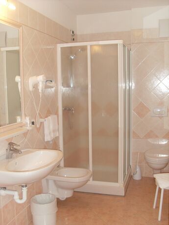 Imagen general del Hotel Garn&igrave; Lago Alpino. Foto 5