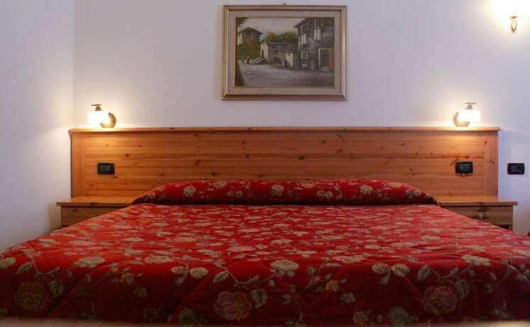 Imagen de la habitación del Hotel Garn&igrave; Lago Alpino. Foto 16