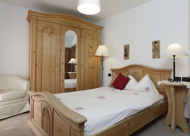 Imagen de la habitación del Hotel Garn&igrave; Laurino. Foto 12