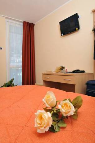 Imagen de la habitación del Hotel Garn&igrave; Maria, Monclassico. Foto 4