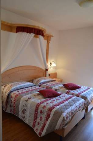 Imagen de la habitación del Hotel Garn&igrave; Sant'antonio. Foto 5