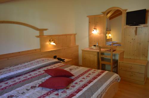 Imagen de la habitación del Hotel Garn&igrave; Sant'antonio. Foto 12