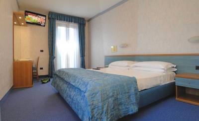 Imagen de la habitación del Hotel Garn&igrave; Sole. Foto 3