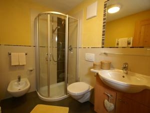 Imagen de la habitación del Hotel Garn&igrave; Tofana. Foto 4