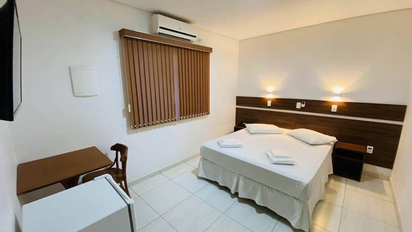 Imagen de la habitación del Hotel Garraf&atilde;o Boituva. Foto 16