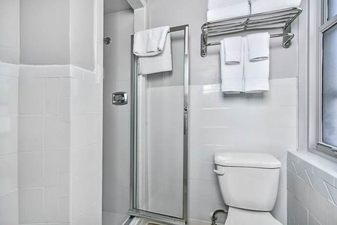 Imagen de la habitación del Hotel Garrett. Foto 20